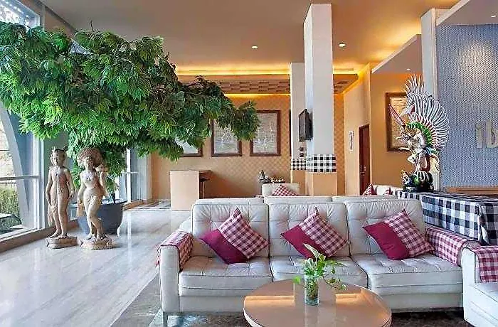 Ibis Bali